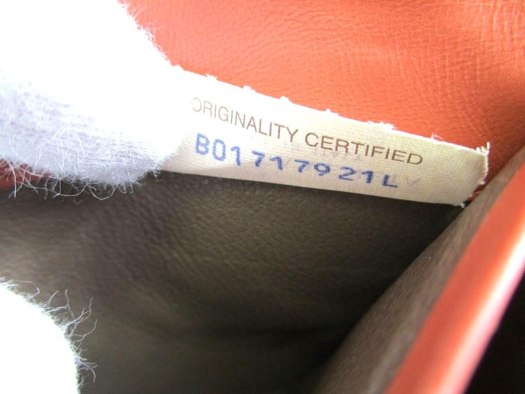 Autentisk BOTTEGA VENETA Intrecciato Lakserosa Skinn Bifold Lang Klafflommebok #9621 Oppusset