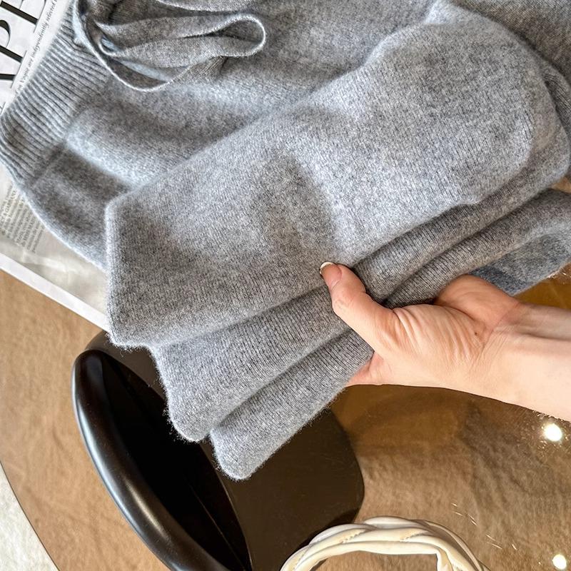 Australian First Shear Wool High-Waist Wide-Leg Women's Pants - Soft & Casual for Autumn and Winter.