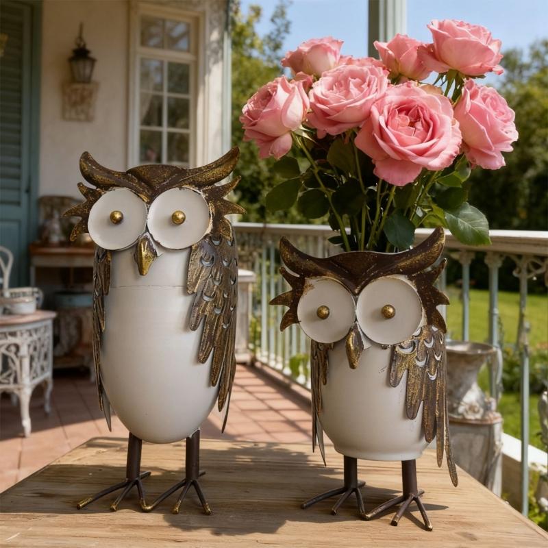 Lightweight Iron Owl Planter Flower Pot Easy to Move for Indoor or Outdoor Garden Decoration Multipurpose Planting Option