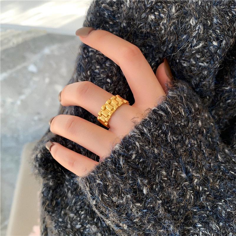 Retro Fashion Titanium Steel Ring for Women - European & American Style