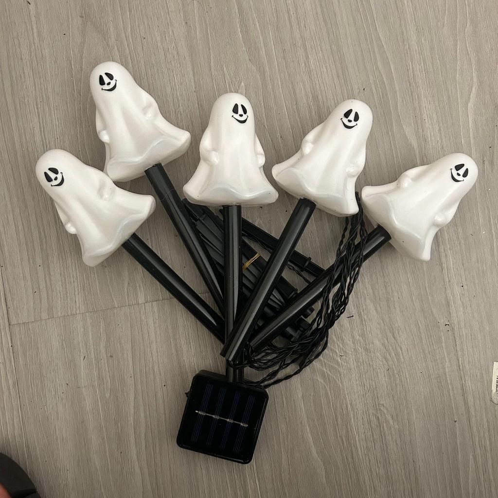 Halloween Solar Pumpkin and Ghost Outdoor Waterproof Garden Lights