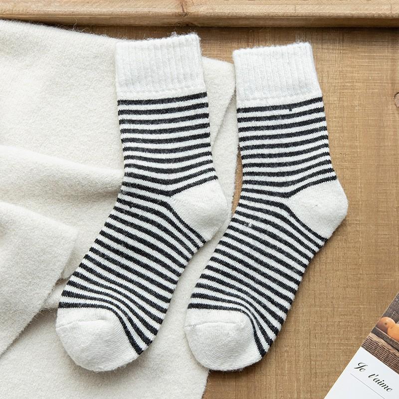 Damen Baumwollsocken Nahtlos Atmungsaktiv Einfarbig Lässig Mittelrohrsocke