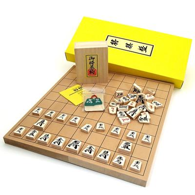 Das beliebteste Shogi-Set aus Holz mit 2 Go Labo Original P Shin Katsura 7 gefalteten Shogi-Brettern und Push-Shogi-Stücken Netsuke, Nr. gute Qualität