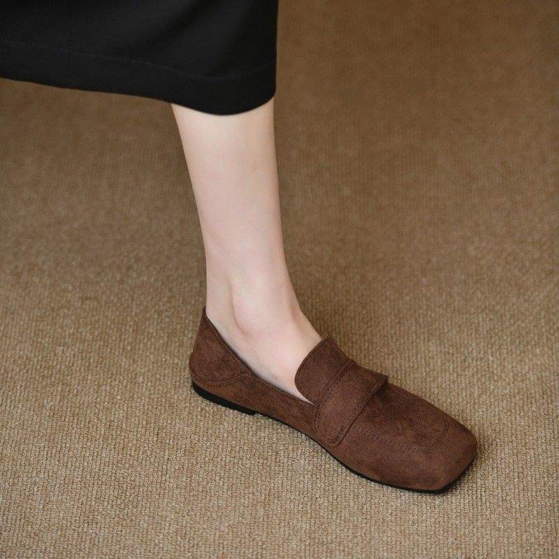 Retro loafers z płaską podeszwą, niszowe, pojedyncze buty damskie, 2025 nowość wiosna-jesień, brytyjskie buty typu one-pedal, z miękką podeszwą, Doudou