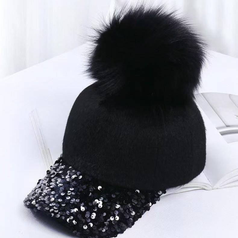 Autumn And Winter Warm Sequins Fashionable, Atmospheric And Beautiful Korean Version Women'S Colorful Baseball Cap Duckbill Cap