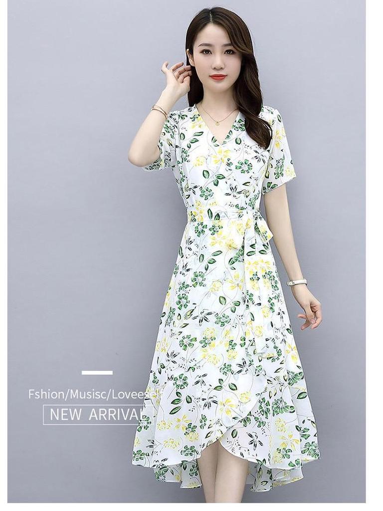 Plus Size Women's Floral V-Neck Tie-Waist A-Line Summer Dress with Irregular Hem