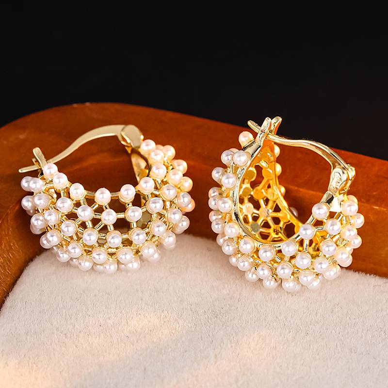 

Huitan Gentle Imitation Pearl Women Hoop Earrings Elegant Party Wedding Accessories Gold Color Luxury Zircon for Lady Chic Gift