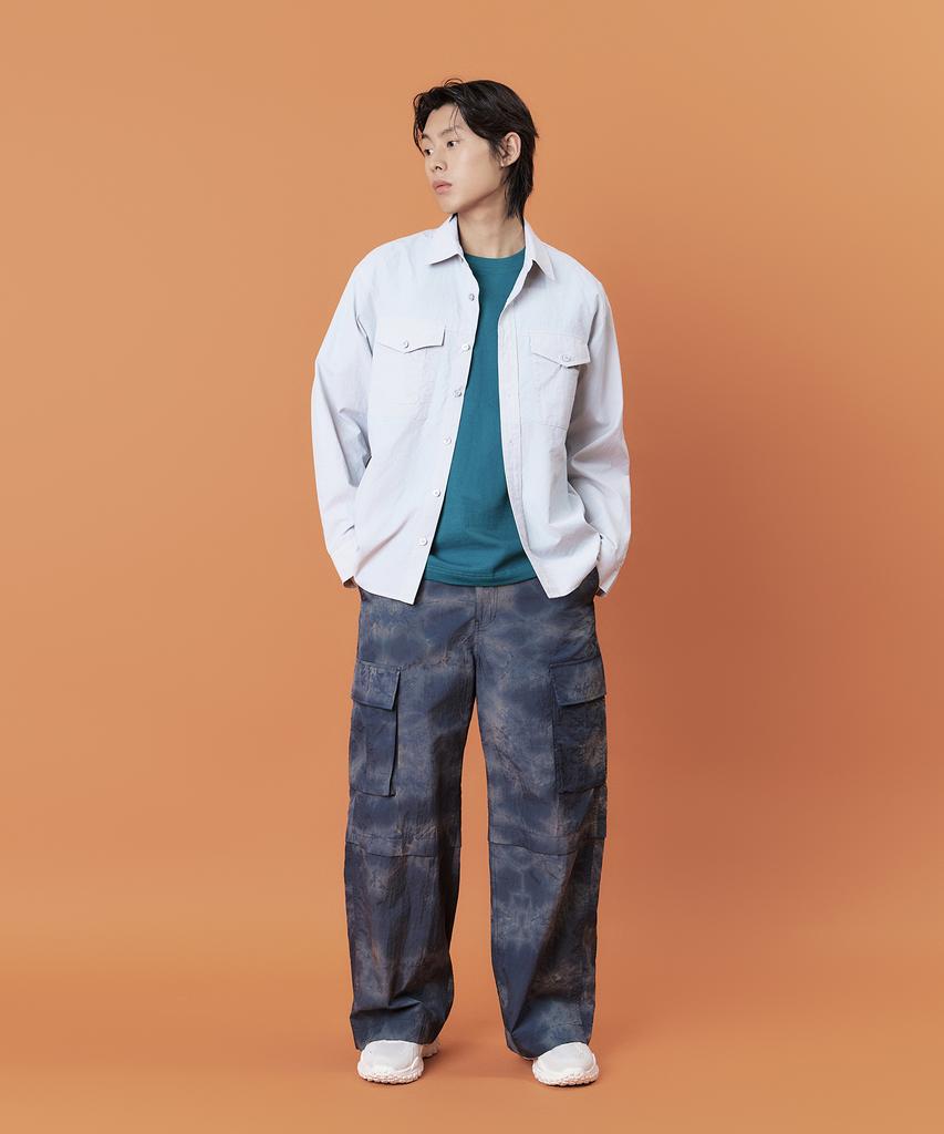 Nontai Cloud Nylon Cargo Pants (Navy)