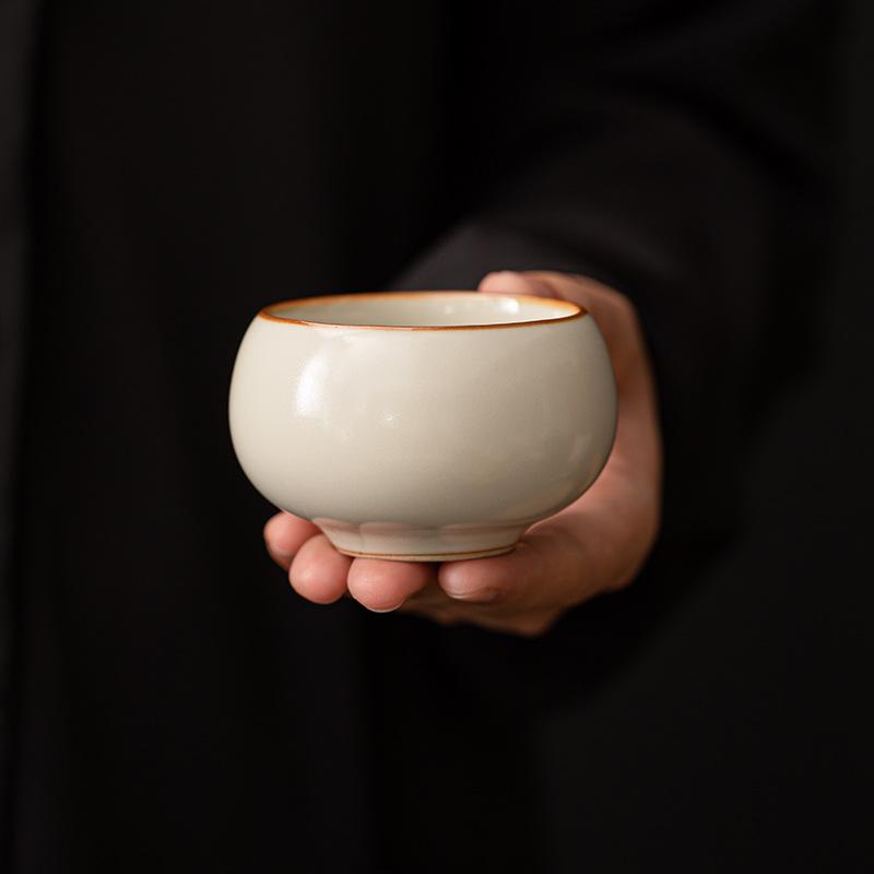 Beige Ru Kiln Ceramic Teacup Household Simple Master Cup Luohan Single Cup Personal Special Tea Set Kung Fu Tea Cup