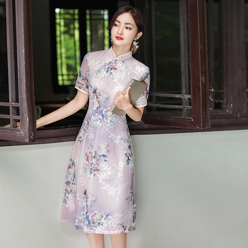 2023 Elegant Embroidered Cheongsam Dress for Women: New Style, Gentle & Youthful, Perfect for Mother's Wear