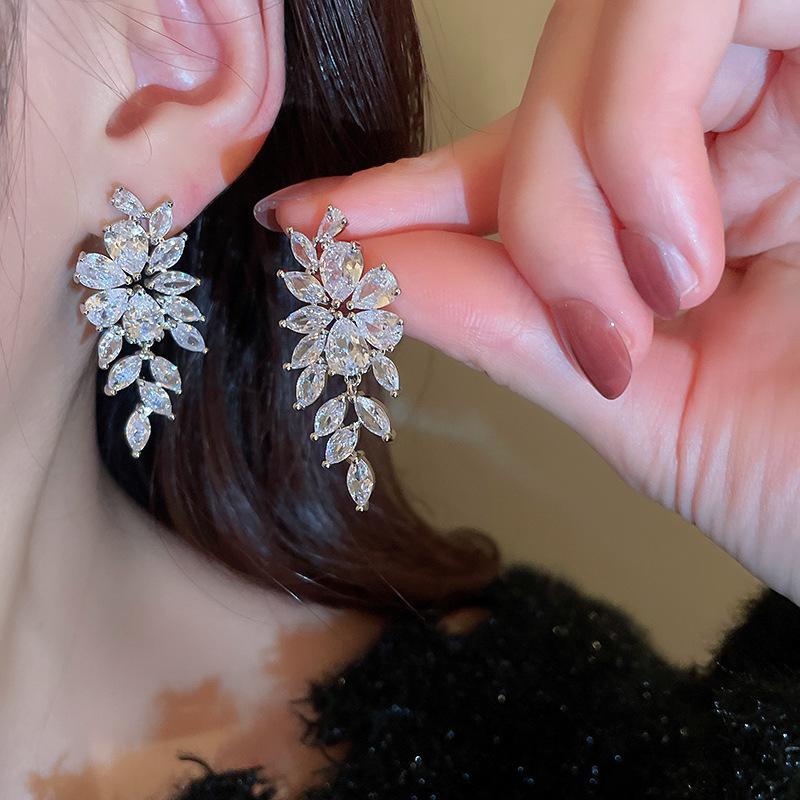 Silver Needle Diamond Water Drop Tassel Earrings - Elegant Court Style, Versatile & Luxurious Design.