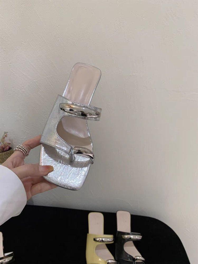 

Slippers women s 2025 new outer wear summer advanced sense metal cover toe pedal temperament French wedge cool slippers 40