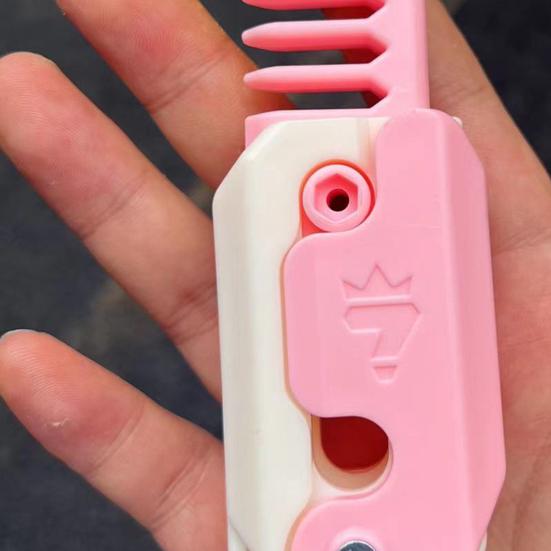 3D Fidget Cutter Toy Stress Relief Smooth Blade Hidden Scabbard Cool Functional Carrot Cutter