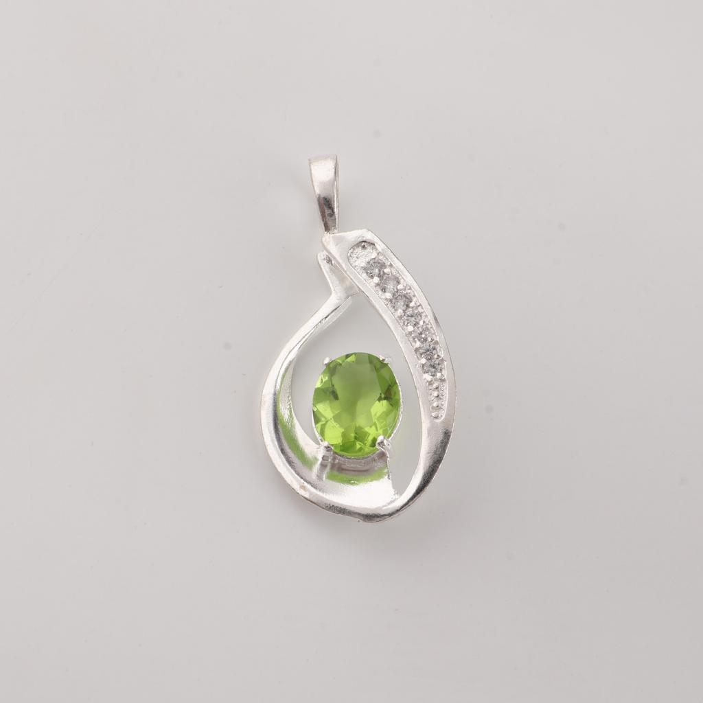 Peridot Gemstone 925 Sterling Silver Jewelry Pretty Zircon Pendant 1.4" Thanksgiving Gift For Her CZP-16-3