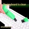 Mini USB vysavač s kartáčem na klávesnici, stolní počítač, notebook a telefon
