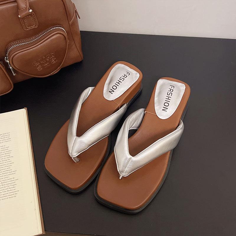 Soft bottom JX cool slippers women's summer wear new flip-flops thick bottom clip toes beach cool slippers