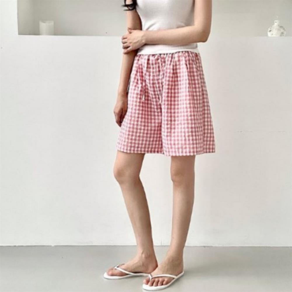 New Arrivals Open Run Women Check Pattern Cotton Blend Pajama Shorts 4 Length