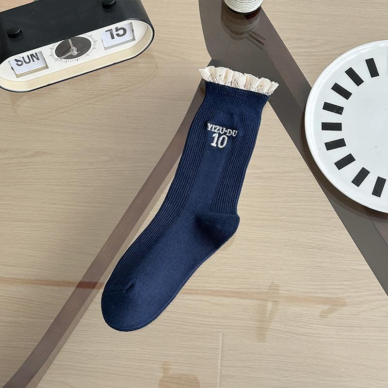 Female Spring and Autumn Tide Lace Letter Embroidery In The Cylinder Pile Socks
