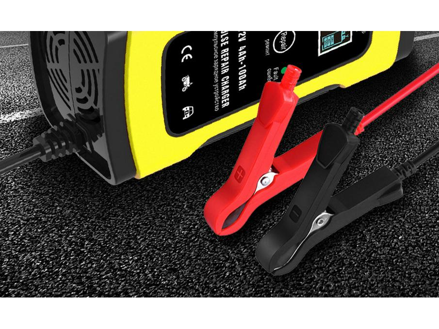 12V 5A Pulse Repair Charger for Motorcycle/Car with LCD Display