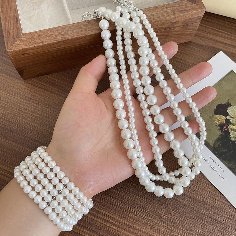 Korean Children's High-Gloss Pearl Luxury Necklace - Elegant Girl's Niche Clavicle Chain