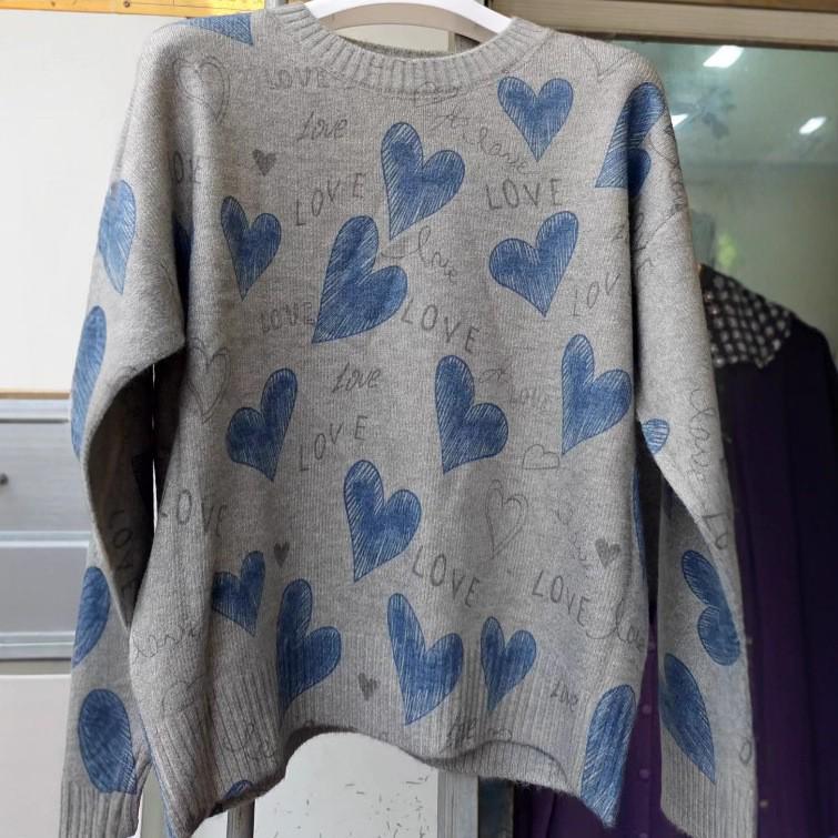 European & American Autumn/Winter Korean Style Heart Letter Pullover Sweater - High-End Knitwear Top