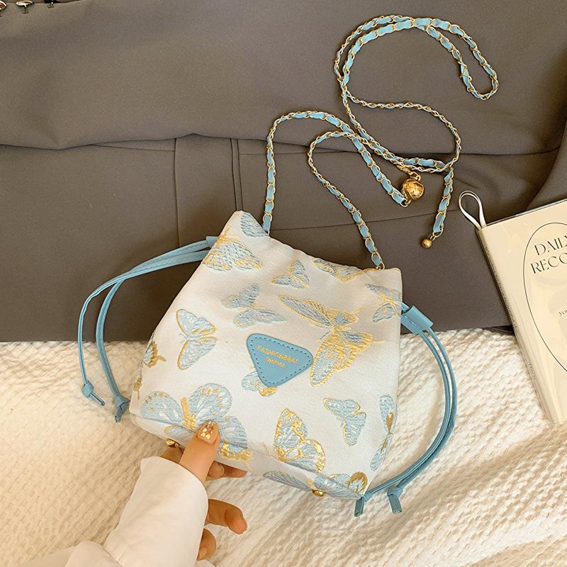 

Новая модная сумка в китайском стиле с вышивкой на ремне-цепочке для женщин, модная сумка-ведро на одно плечо для поездок на работу