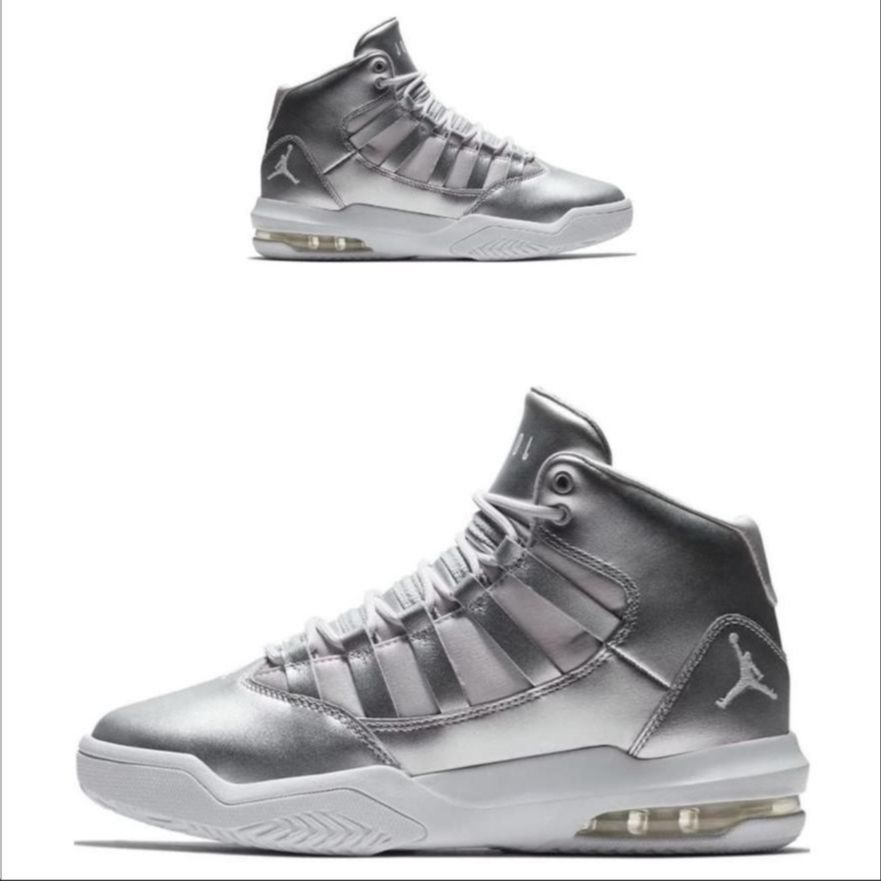 Air Jordan Max Aura Se 'Argento' Gs AV5175-040