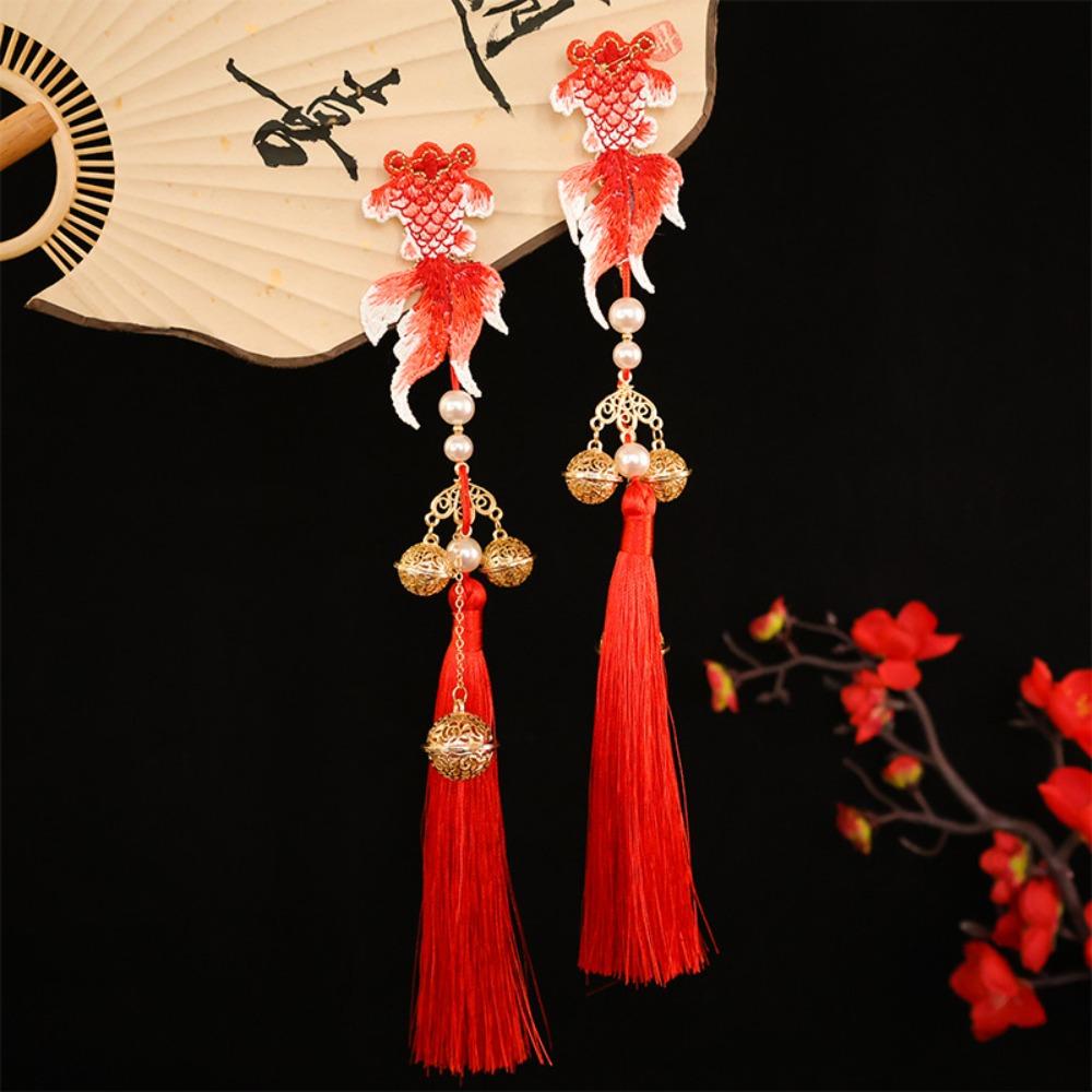 Fuzzy Ball Hanfu Hair Clip Pearl Girl Headdress Festive Chinese New Year Side Clip Photo Props