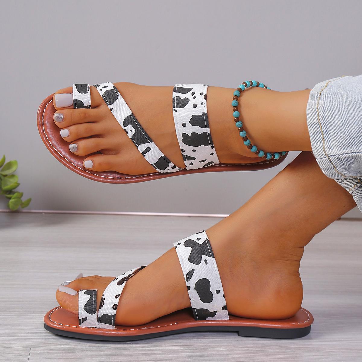 Модные женские шлепанцы 2024 лето с принтом — фото 5