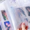 Elegantes Acryl-Fotoalbum mit 4 Fächern pro Seite 6 Ringe Schleifen-Ordnerdeckel Kartenhalter Sammlerbuch