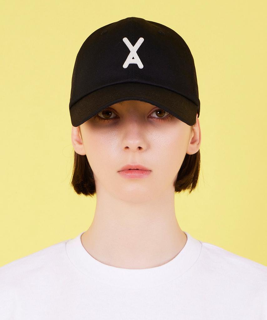 Bajal Va Applique Oversized Ball Cap Black
