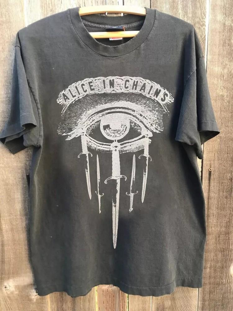 

Vintage Alice In Chains 90 s Band Tour Tshirt Gift For Fan Unisex Tshirt Unisex T-Shirt L