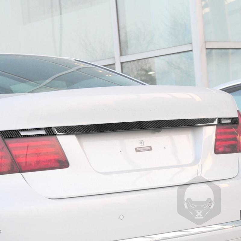 Carbon Fiber Car Accessories Trunk Decorative Exterior Trim Cover Soft Sticker For BMW 7 Series F01 730li 740li 750li 2009-2014