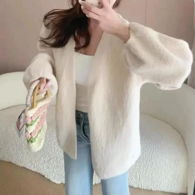Bark pattern bubble sleeve knitted cardigan for women's autumn and winter new lazy meat-covering and thin sweater versatile jacket for women