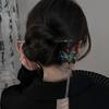Chinesischer Quasten-Haarstab Cheongsam-Rock: Elegante antike Schmetterlings-Haarnadel mit Ebenholz-Kopfschmuck für einen anmutigen Dutt.