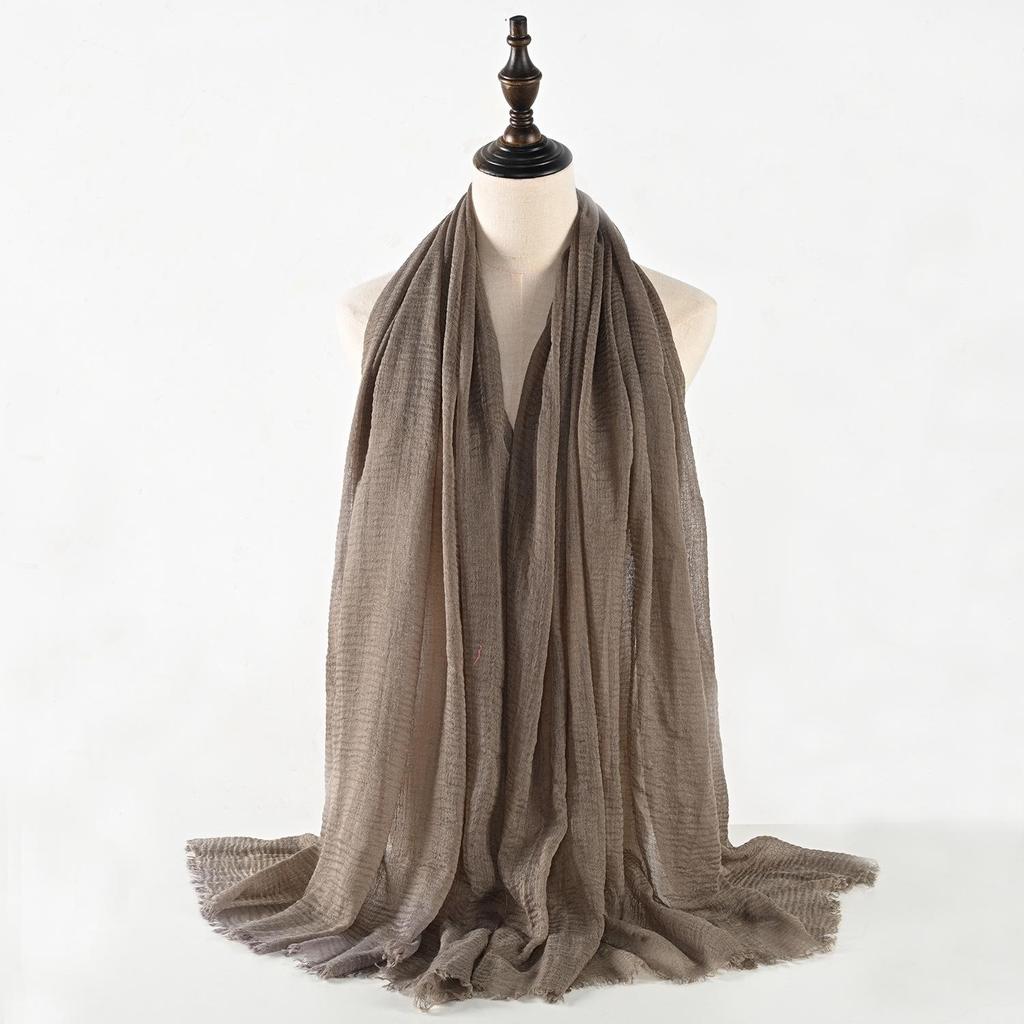 Crinkled Cotton-Linen Blend Scarf with Fringe - Solid Color, 90x180cm, Women's Headscarf