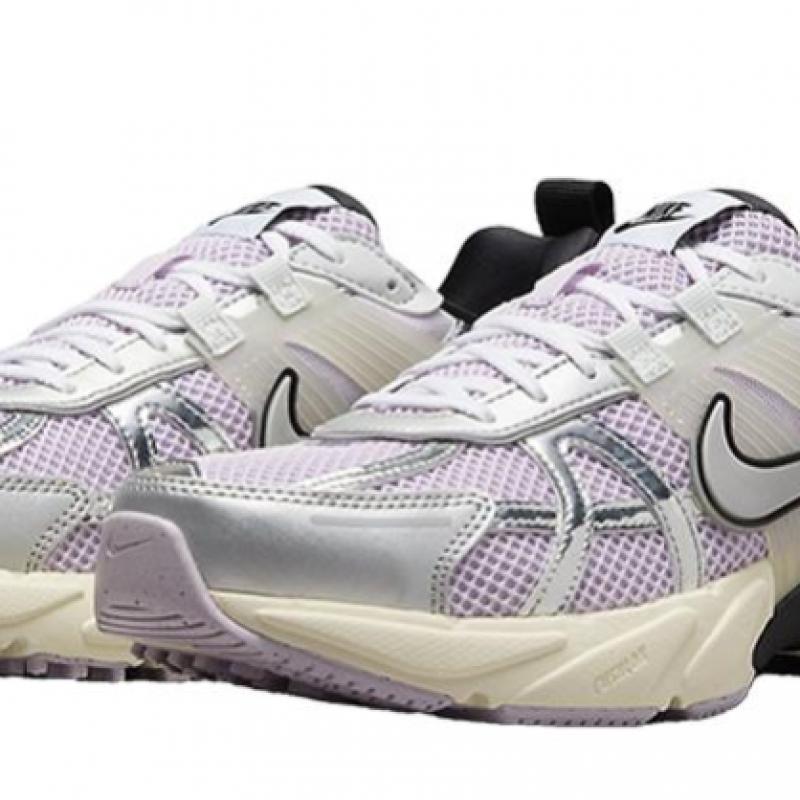 Nike SneakerS  H5   Hf1876 500 Women S V2k Run