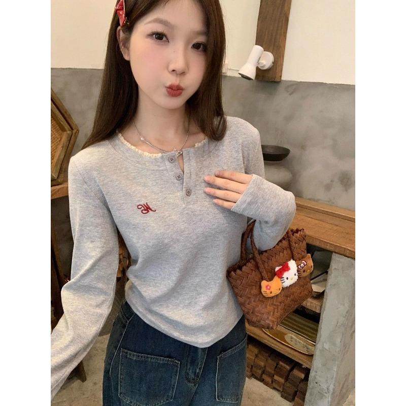 Autumn Winter Women's Clothing Korean Version Sweet Lace Patchwork Button Design Fake Two-piece T-shirt Long Sleeved Base Top T-Shirts Women’s