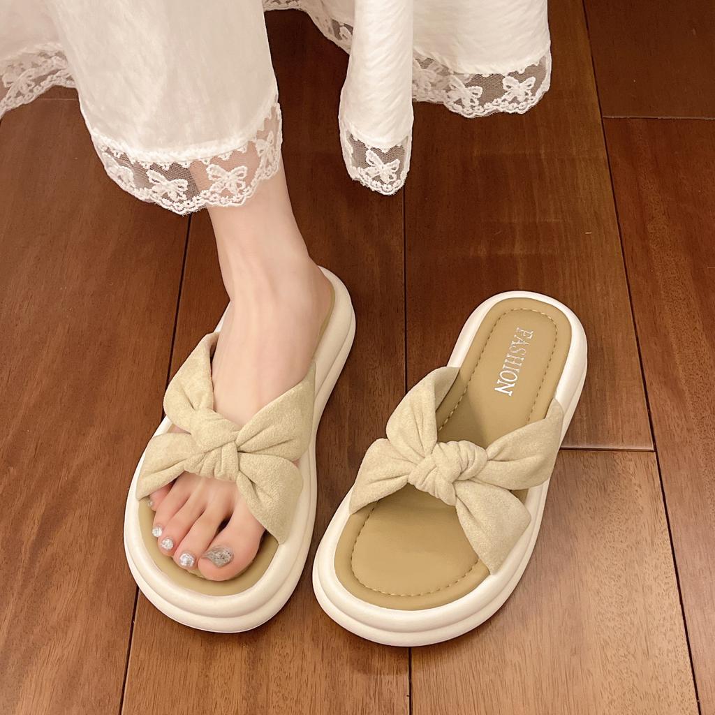 Cool Slippers Female Summer Wear 2025 New Fairy Style with Skirt Platform Beach Sandals Fashion Satin One-word Drag
