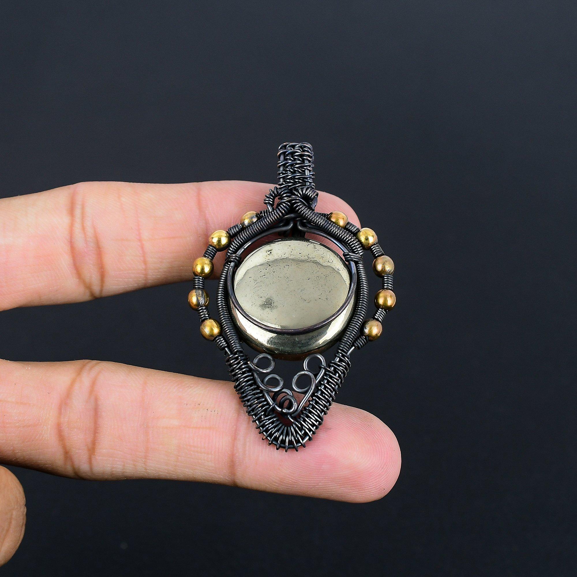 

Золотой кулон из пирита апачей, украшение, обернутое медной проволокой 999 пробы, кулон с драгоценным камнем, подарок для нее, изящное украшение ручной работы 2.87 Inches