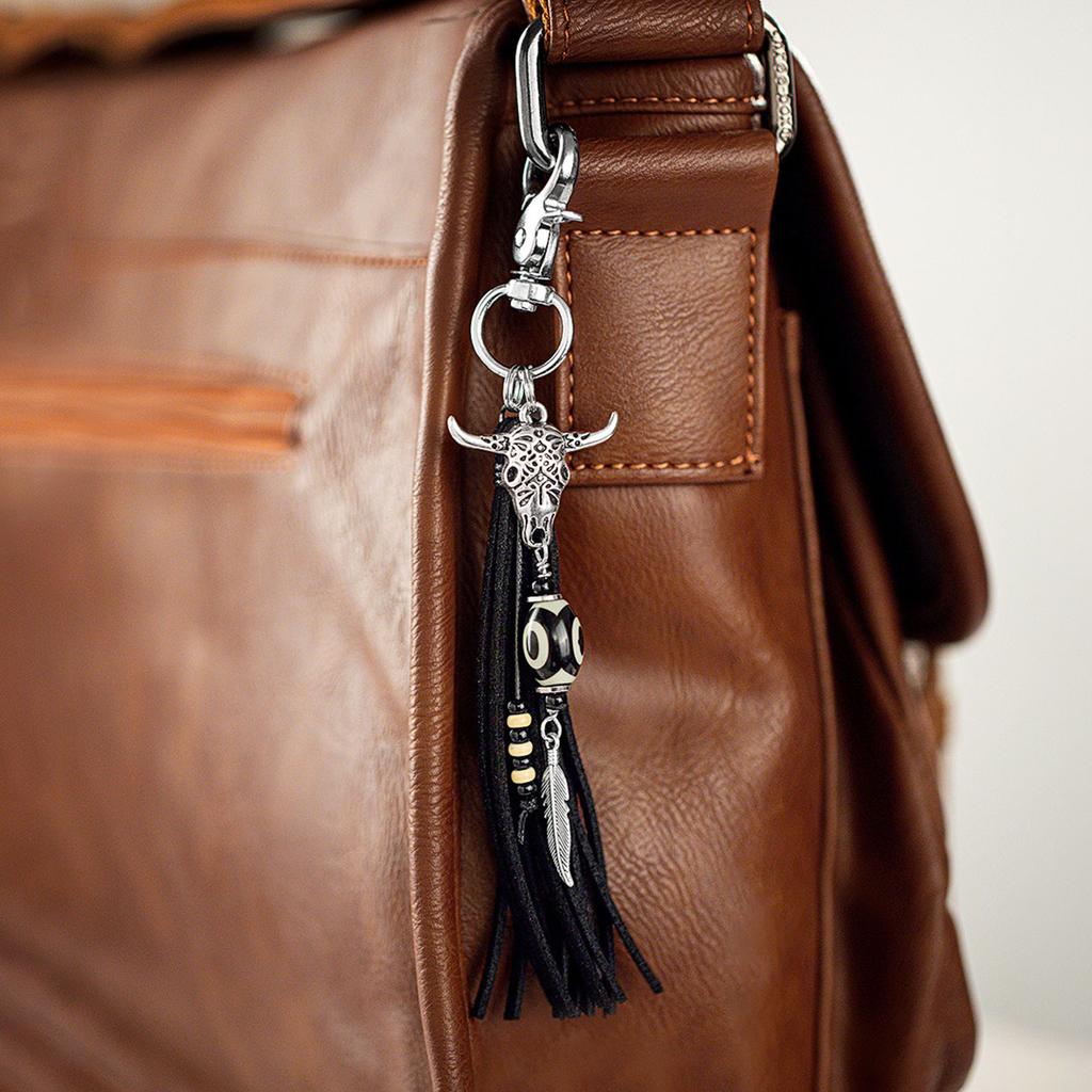 Elegant Cow Head Horseshoe Keychain Adorned With Delicate Leaves Bull Head And Stylish Fringes For Daily Use