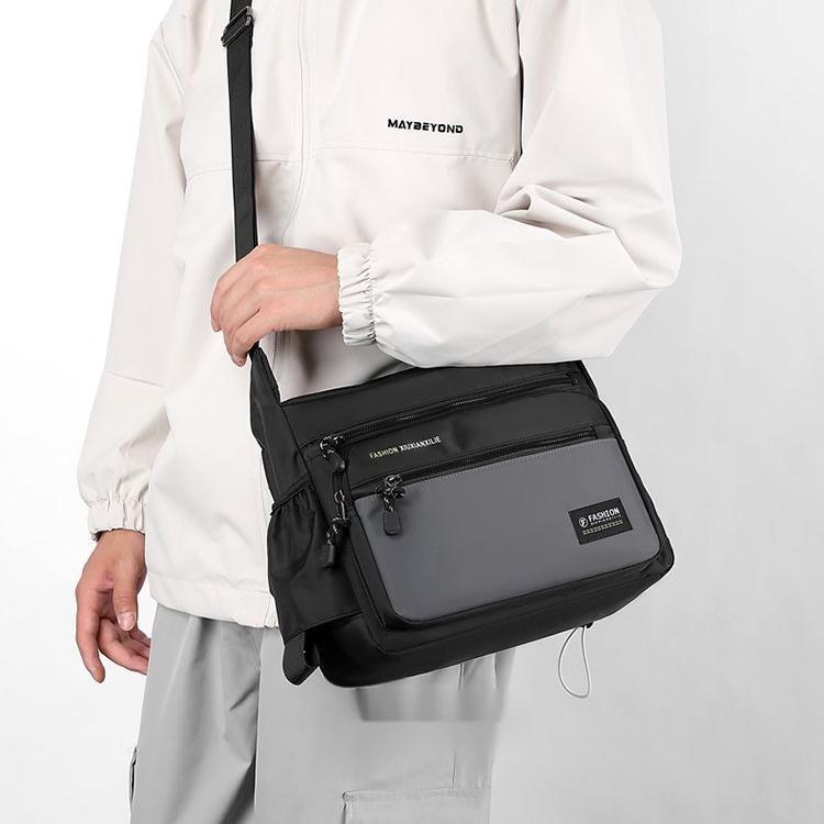 2024 Pánská taška Messenger Taška přes rameno Tašky přes rameno Men Small Sling Pack Do práce Business Vodotěsné batohy Oxford Tašky Satchel Peněženka