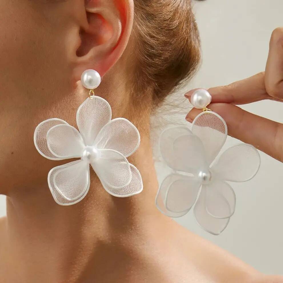 Ingemark Exquisite Elegante Imitation Perlen Netz Blume Hängende Ohrringe Damen Romantisch Minimalistisch Piercing Wed Braut Neuer Schmuck
