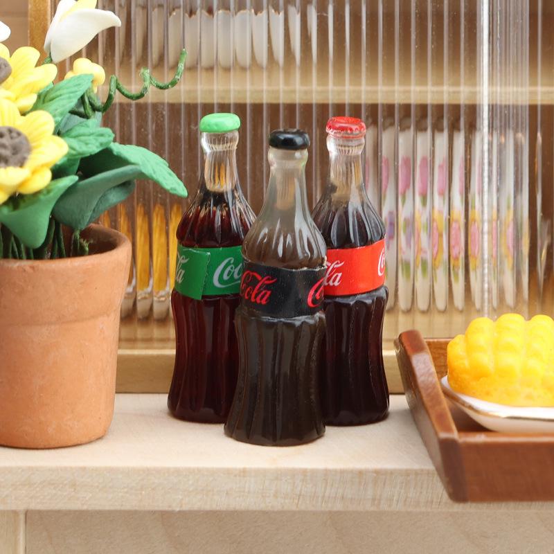 Miniature 1:12 Dollhouse Resin Cola Drink Toy Food Ornament for BJD