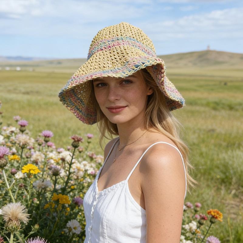 Woven Straw Hat Sunshade for Seaside Beach Holidays – Breathable, Openwork Design with a Wide Brim to Flatter the Face
