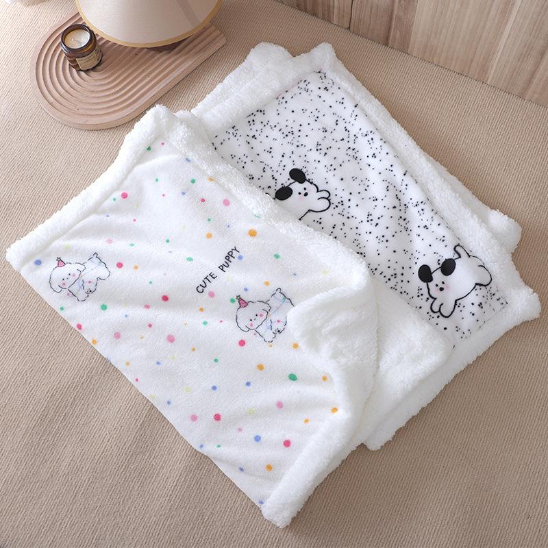 Double-Sided Fleece Pet Blanket Warm Thick Pet Mat For Dogs And Cats Cozy Sleeping Pad Reversible Pet Cover Soft Kennel Cushion