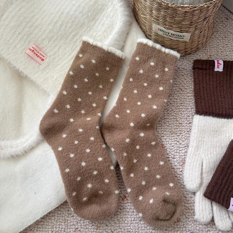Fashion Autumn Winter Warm Thick Floor Socks with Velvet Dots Australian Fleece Home Cute Confinement Socks Versatile Floor Sox