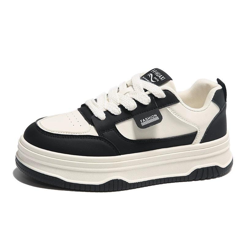 Internet celebrity little white shoes women's 2025 spring and autumn new popular flat shoes children's shoes platform waterproof casual sports shoes