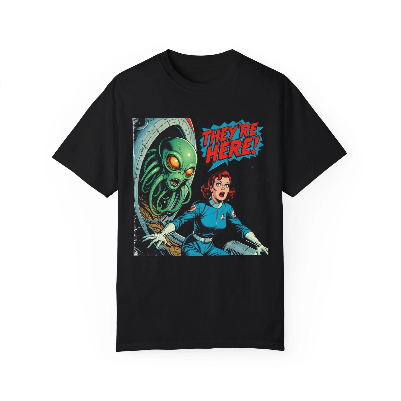 

Retro Alien Graphic T-Shirt, Vintage Sci-Fi Tee, Fun Gift for Geek Friends, 3XL