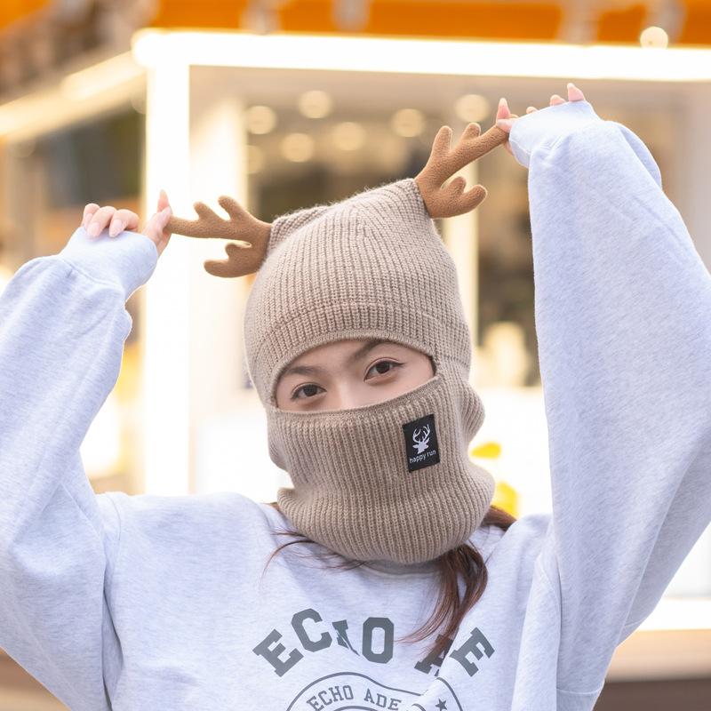 New Christmas antlers wool hat scarf dual-purpose pullover hat women's autumn and winter warm knitted hat cute ear protectors